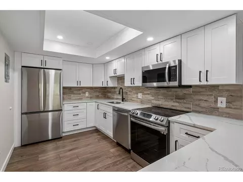 Kitchen - 14152 E Linvale Pl #312, Aurora, CO 80014 photo 2 of 4
