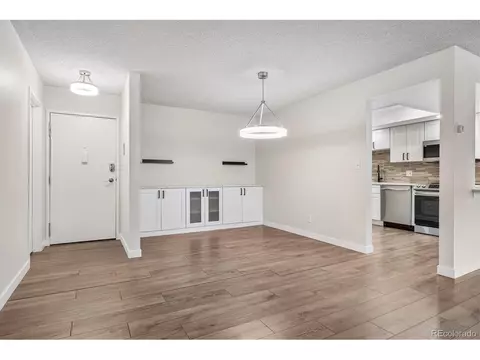 Living - 14152 E Linvale Pl #312, Aurora, CO 80014 photo 1 of 7