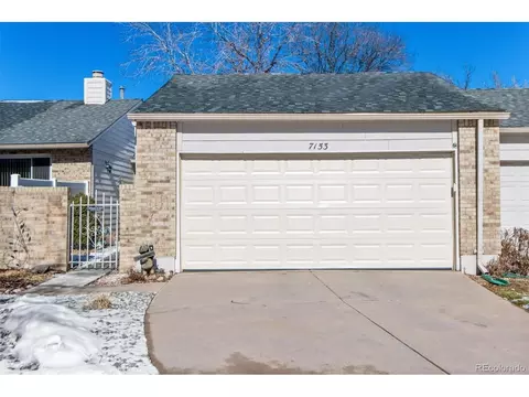 7153 S Vine Cir, Centennial, CO 80122