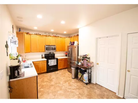 Kitchen - 11438 Deerfield Dr, Firestone, CO 80504 photo 1 of 2