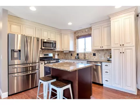 4317 S Eagle Cir, Aurora, CO 80015