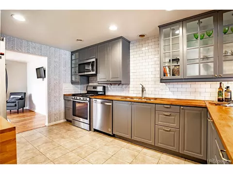 2407 Marshall St, Edgewater, CO 80214 photo 9
