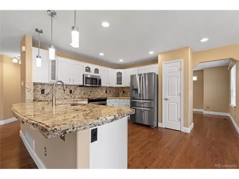 17519 E Caspian Pl, Aurora, CO 80013 photo 4