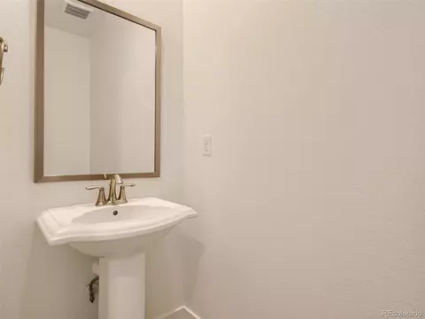 4866 E 149th Ave, Thornton, CO 80602 photo 10