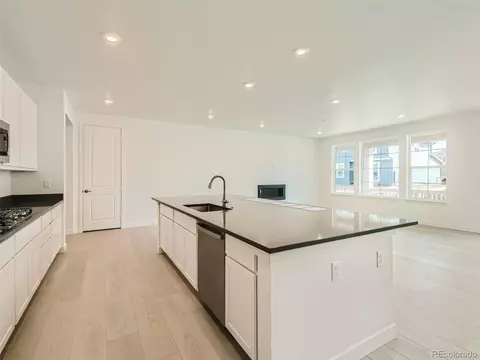 4866 E 149th Ave, Thornton, CO 80602 photo 8