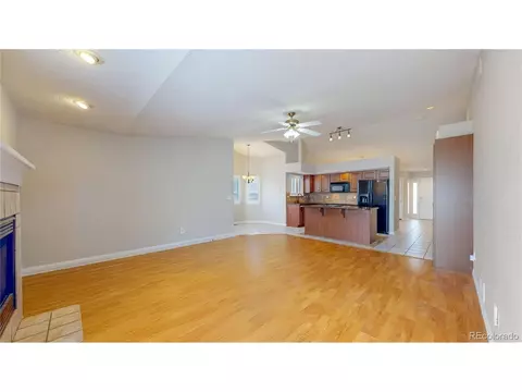 18680 E Hamilton Dr, Aurora, CO 80013 photo 5