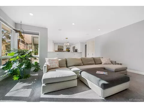 5262 E Long Ln, Centennial, CO 80122 photo 11
