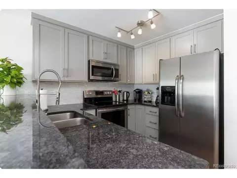 311 W La Bonte St #120, Dillon, CO 80435 photo 4