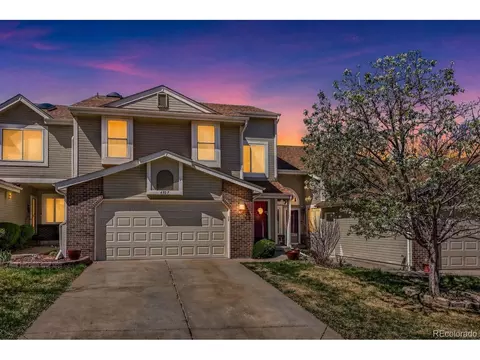 4927 S Eagle Cir, Aurora, CO 80015 photo 1