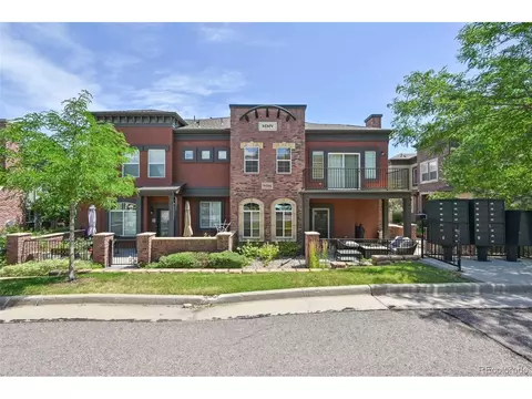 9506 Cedarhurst Ln #A, Highlands Ranch, CO 80129