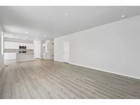 25022 E 34th Pl, Aurora, CO 80019 photo 12