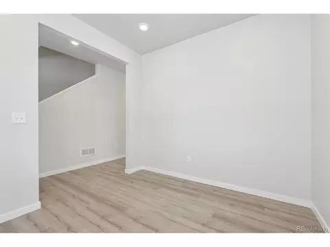 25022 E 34th Pl, Aurora, CO 80019 photo 6