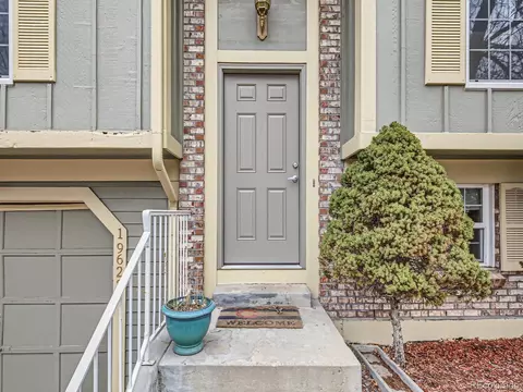19623 E Girard Dr, Aurora, CO 80013