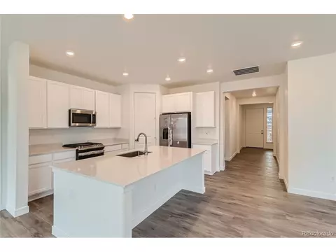 24434 E Pacific Pl, Aurora, CO 80018 photo 11