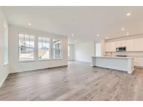 24434 E Pacific Pl, Aurora, CO 80018 photo 7