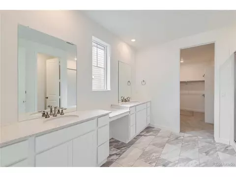 24434 E Pacific Pl, Aurora, CO 80018 photo 16