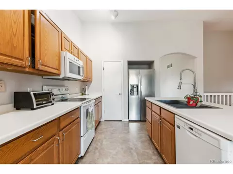 19149 E Ithaca Dr, Aurora, CO 80013 photo 7
