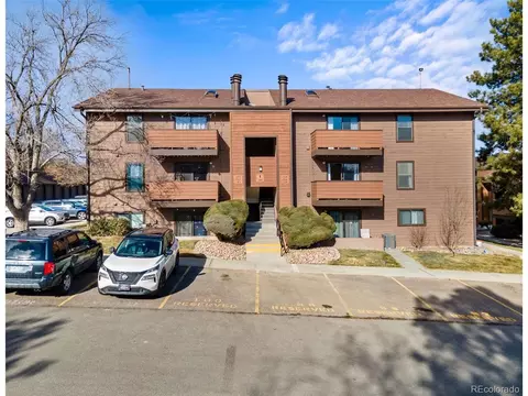 209 Wright St #304, Lakewood, CO 80228