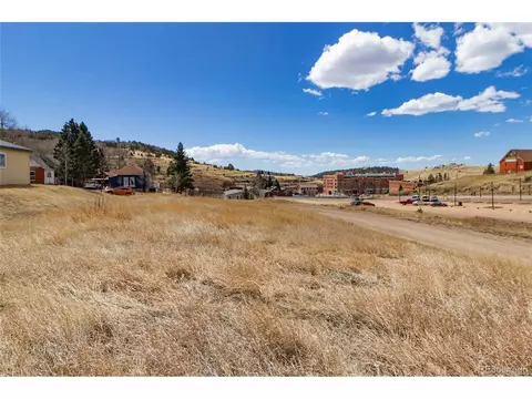 Eaton Ave, Cripple Creek, CO 80813