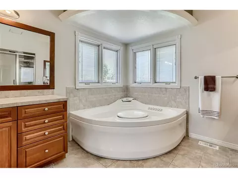 9445 Evans Way, Denver, CO 80231 photo 18