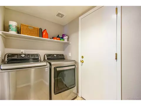 Undisclosed, Aurora, CO 80015 photo 17