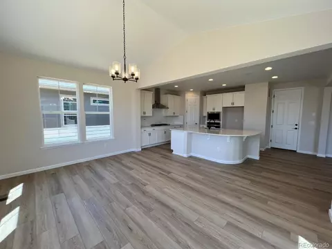 24644 E 37th Ave, Aurora, CO 80019 photo 7