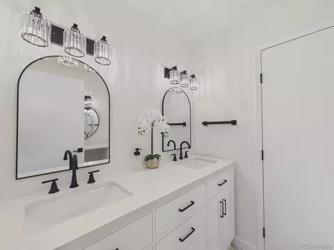 3550 S Harlan St #195, Denver, CO 80235