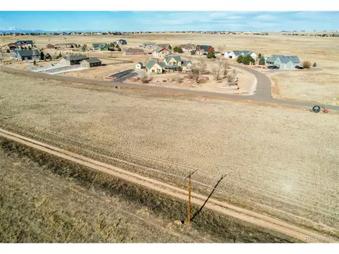 49920 Antelope Dr, Bennett, CO 80102 photo 2