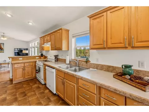 Kitchen - Undisclosed, Divide, CO 80814 photo 4 of 4
