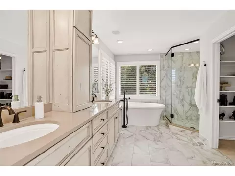 Bath - 9591 E Hidden Hill Ln, Lone Tree, CO 80124 photo 2 of 5