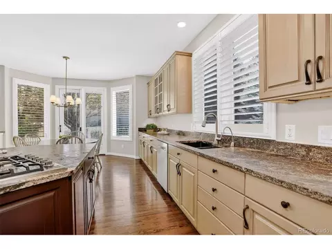 Kitchen - 9591 E Hidden Hill Ln, Lone Tree, CO 80124 photo 4 of 6