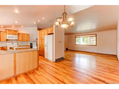 7764 Quartz St, Arvada, CO 80007 photo 9