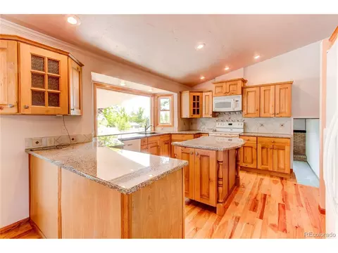 7764 Quartz St, Arvada, CO 80007 photo 10