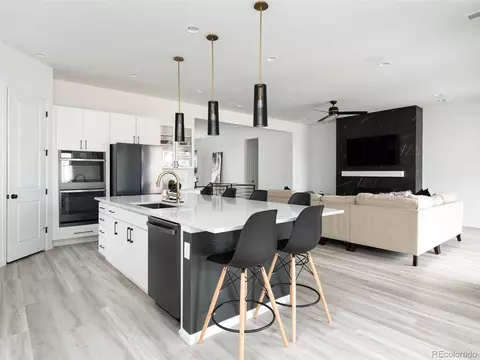 27715 E Davies Dr, Aurora, CO 80016 photo 9