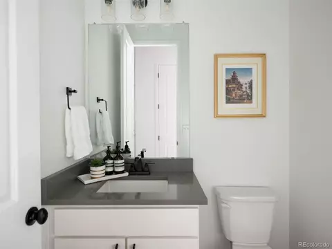 27715 E Davies Dr, Aurora, CO 80016 photo 34