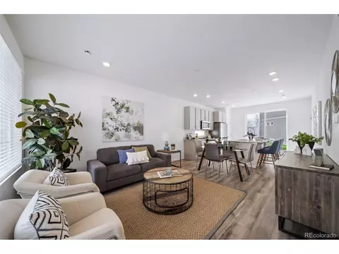 21862 E 38th Pl, Aurora, CO 80019 photo 5