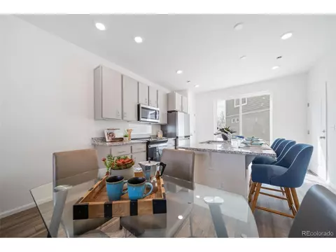21862 E 38th Pl, Aurora, CO 80019 photo 16