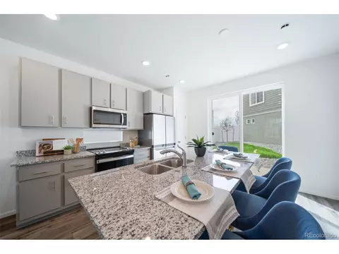 21862 E 38th Pl, Aurora, CO 80019 photo 7