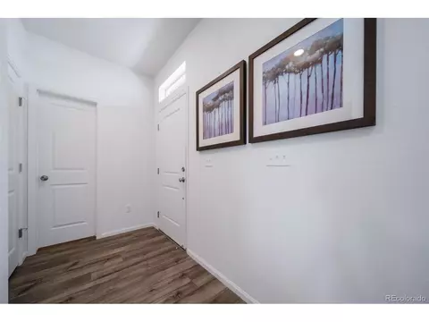 21862 E 38th Pl, Aurora, CO 80019 photo 11