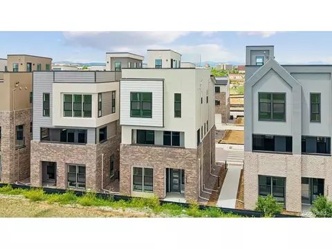 Undisclosed, Centennial, CO 80112