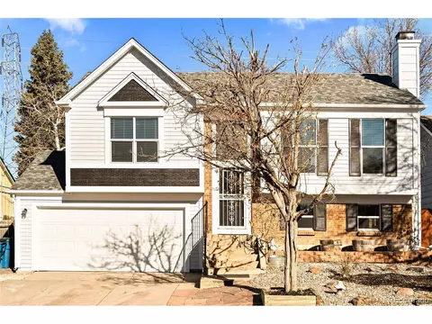 19573 E Linvale Dr, Aurora, CO 80013