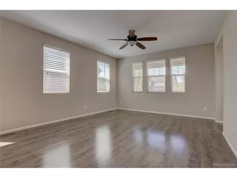 15772 E Warner Dr, Denver, CO 80239 photo 8