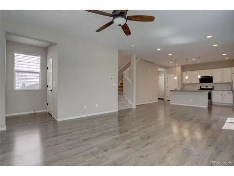 15772 E Warner Dr, Denver, CO 80239 photo 9