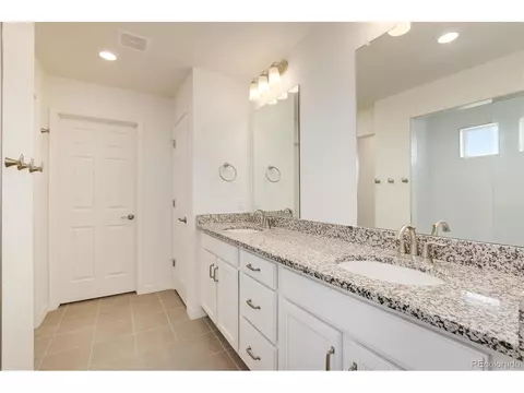 22017 E 45th Pl, Aurora, CO 80019 photo 25