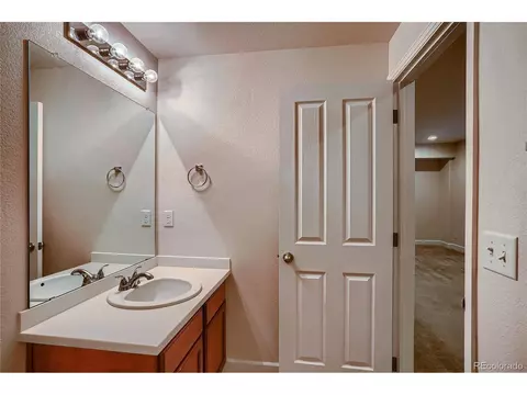 21775 E Layton Dr, Aurora, CO 80015 photo 30