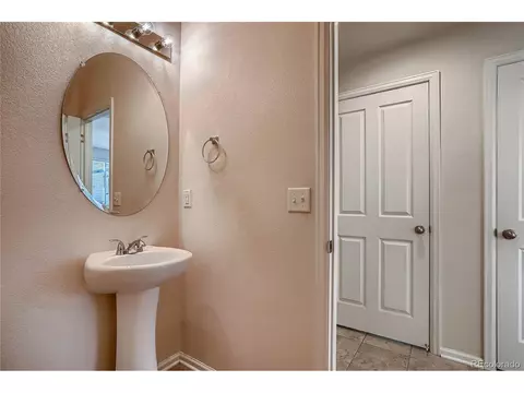 21775 E Layton Dr, Aurora, CO 80015 photo 14