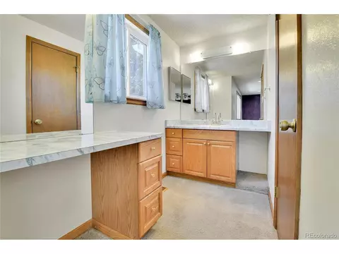 Undisclosed, Aurora, CO 80013 photo 22