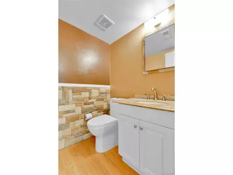 Undisclosed, Aurora, CO 80013 photo 14