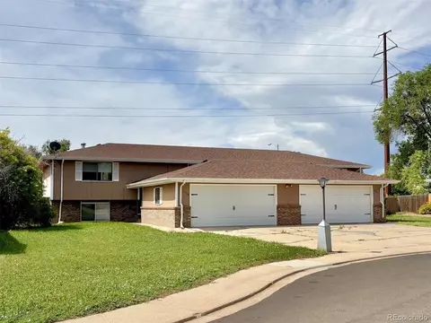 1005 Harmon Pl, Longmont, CO 80501