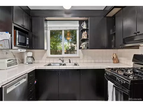 Undisclosed, Arvada, CO 80002 photo 11